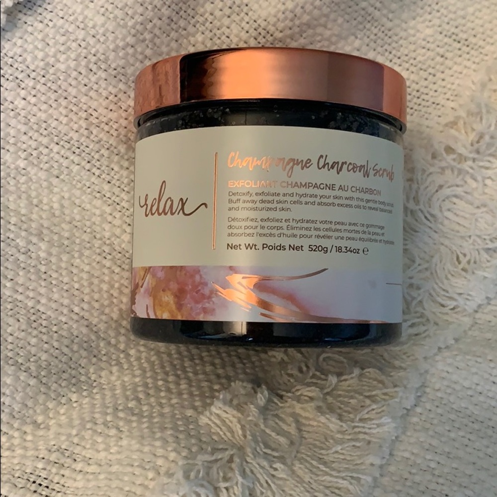 Champaign Charcoal Scrub